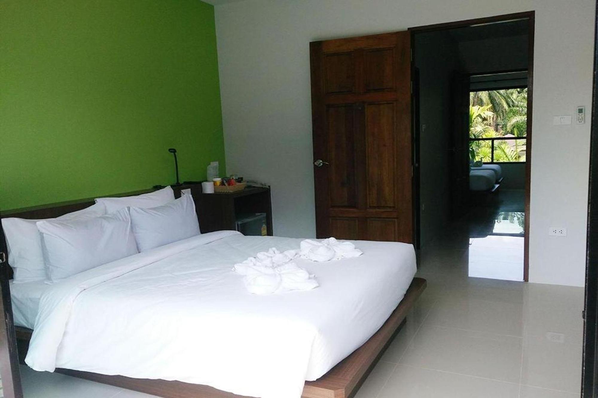 Friendly Hotel Krabi Exterior photo